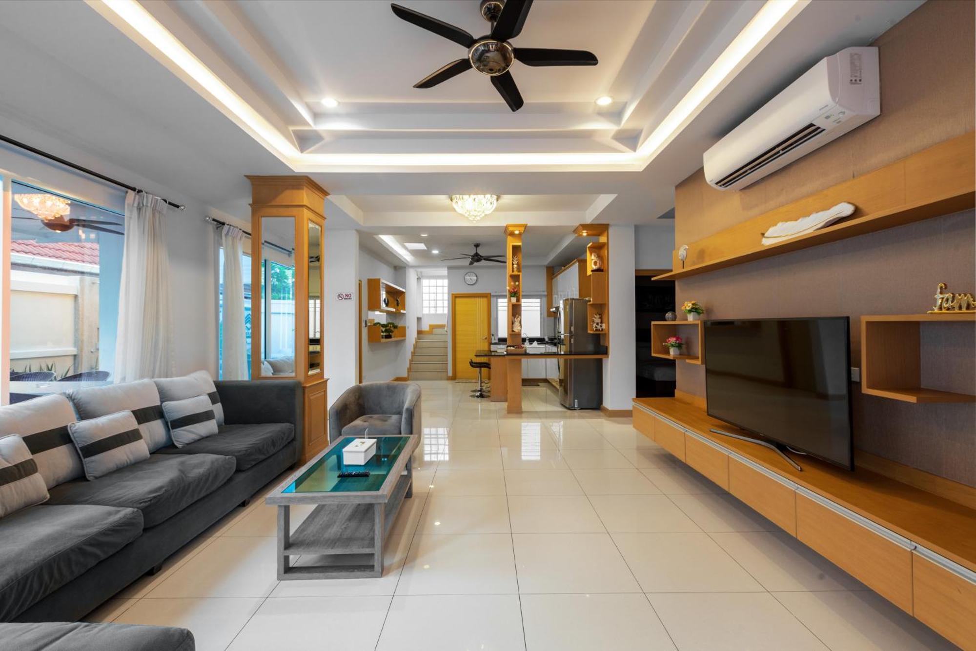 Pattaya Private Villa - Pool,Sauna,Snooker,Bbq Luaran gambar