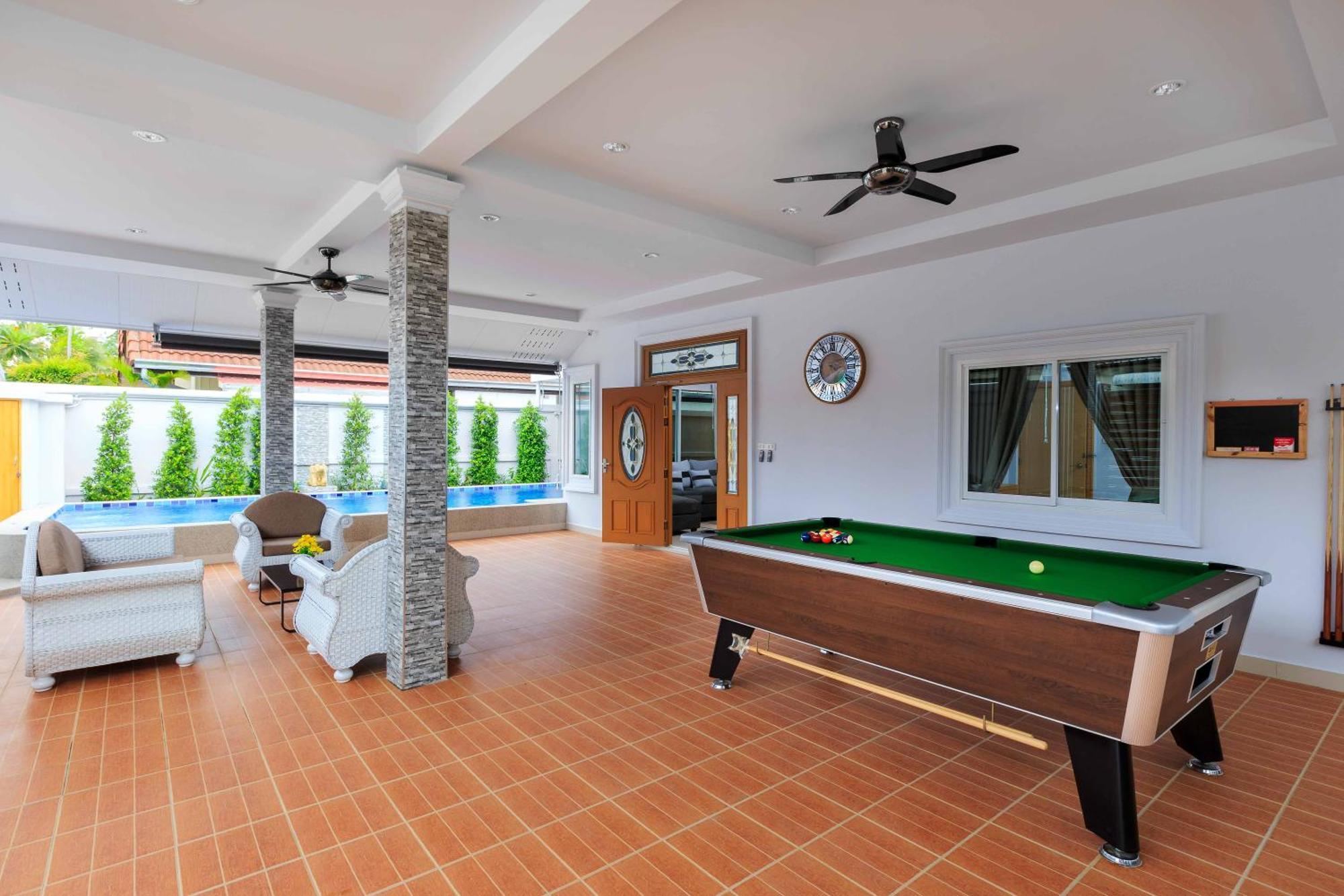 Pattaya Private Villa - Pool,Sauna,Snooker,Bbq Luaran gambar